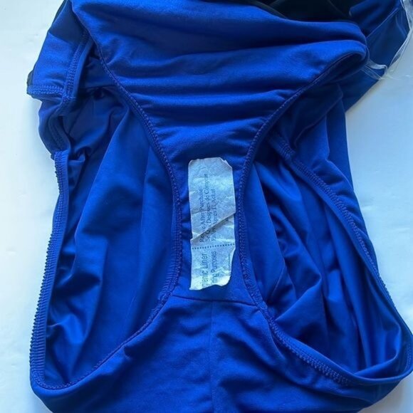Liz Claiborne Womens Halter One-Piece Swimsuit Size 24W Royal Blue Nylon Blend - Picture 8 of 11